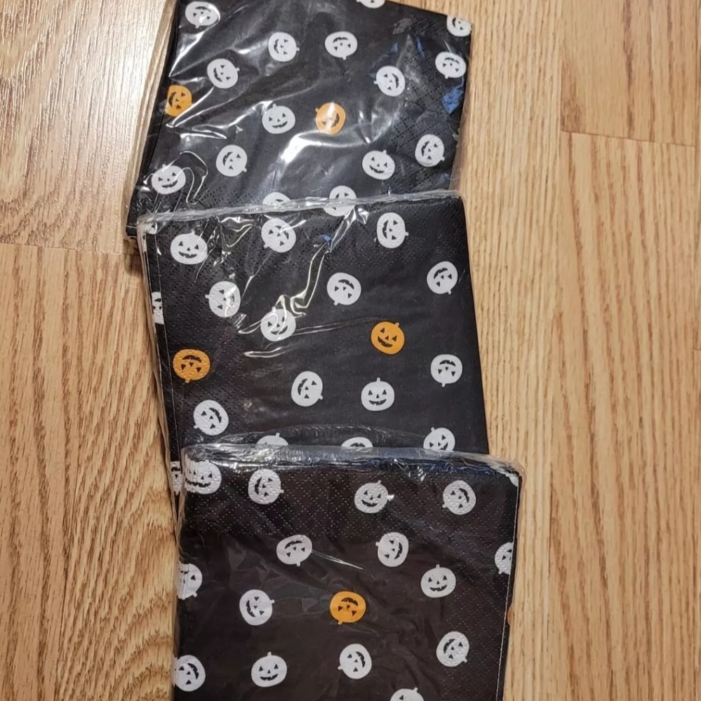 Halloween Napkins Pumpkins Lot of 3 Beverage Napkins